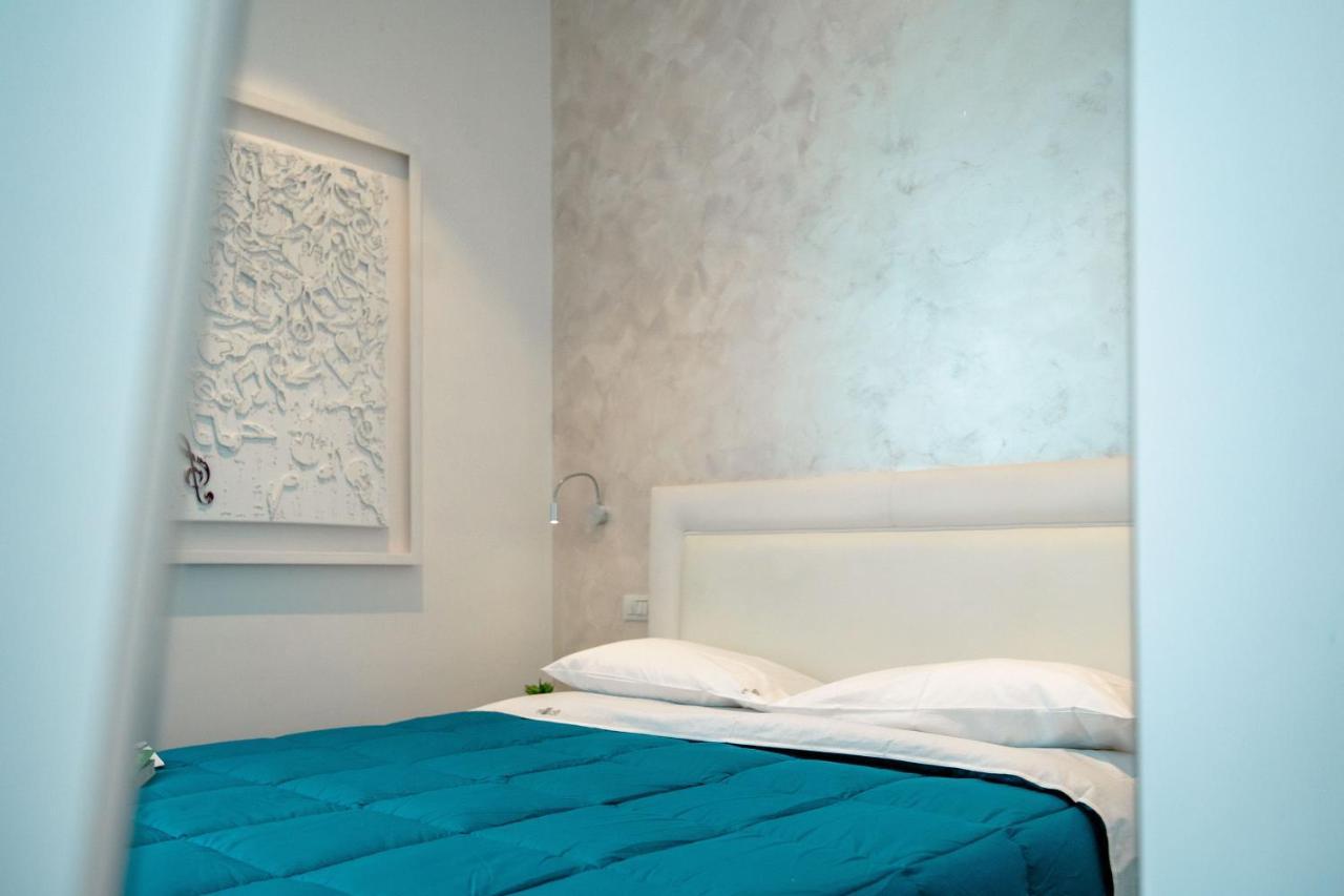 Hotel Bruman Salerno Eksteriør bilde