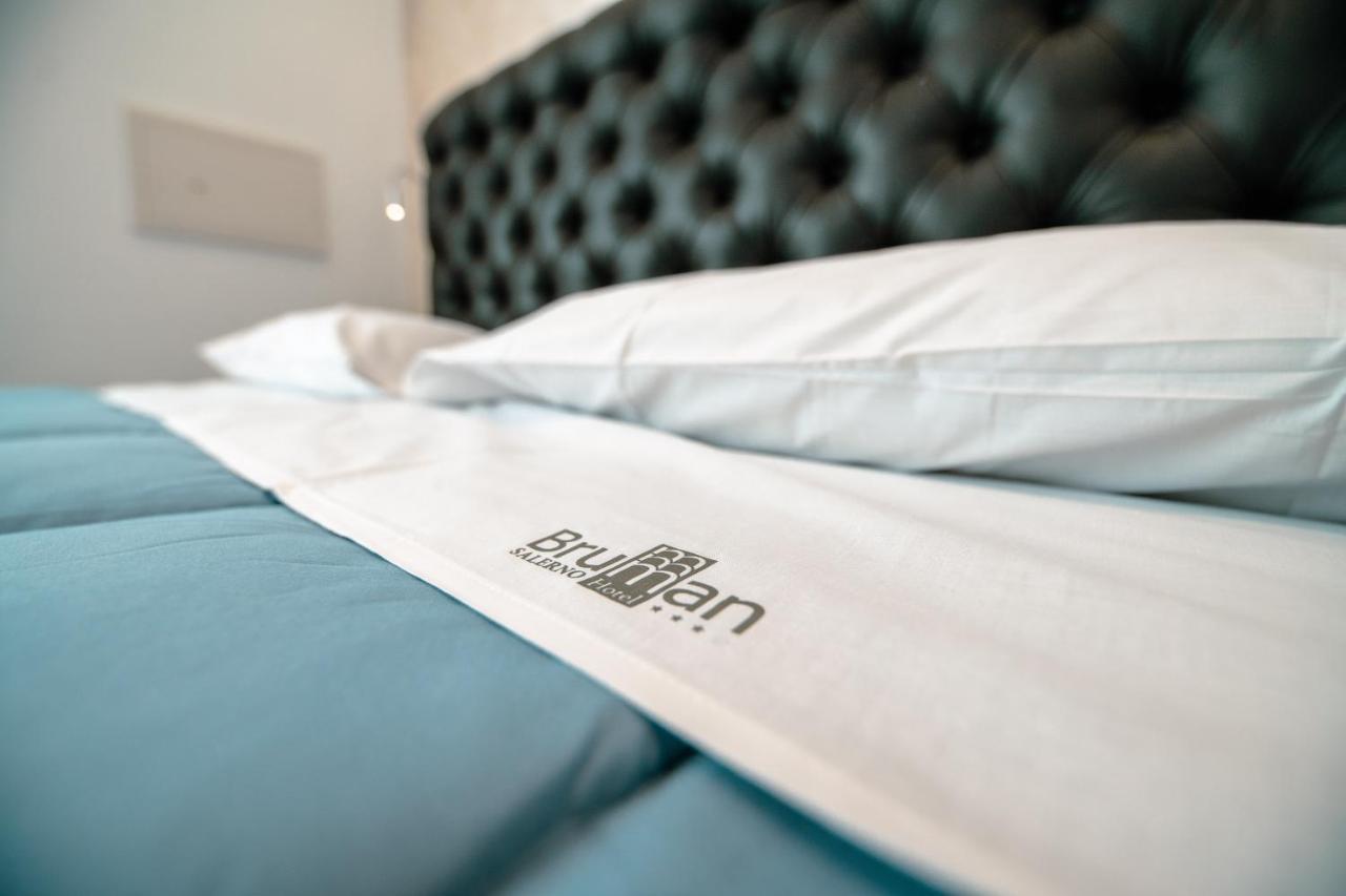 Hotel Bruman Salerno Eksteriør bilde