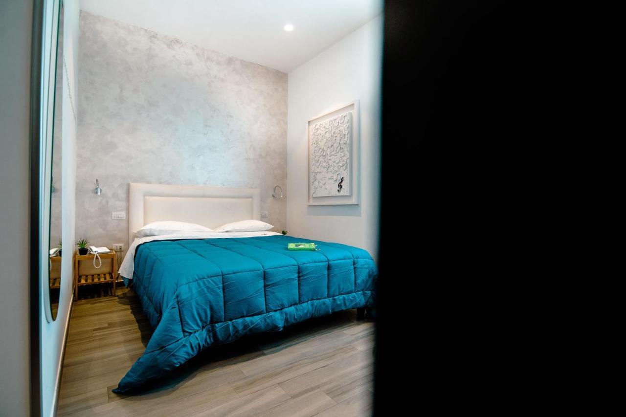 Hotel Bruman Salerno Eksteriør bilde