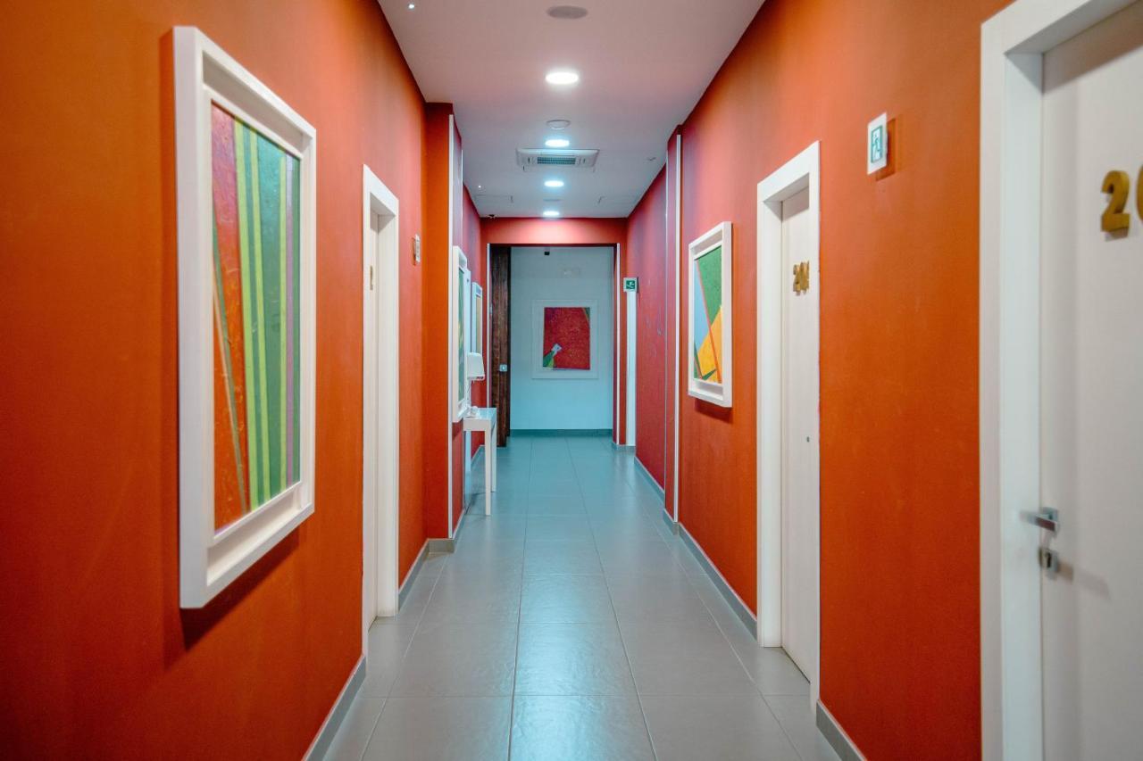 Hotel Bruman Salerno Eksteriør bilde