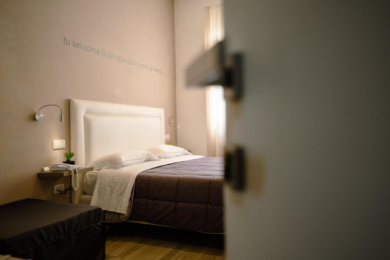 Hotel Bruman Salerno Eksteriør bilde