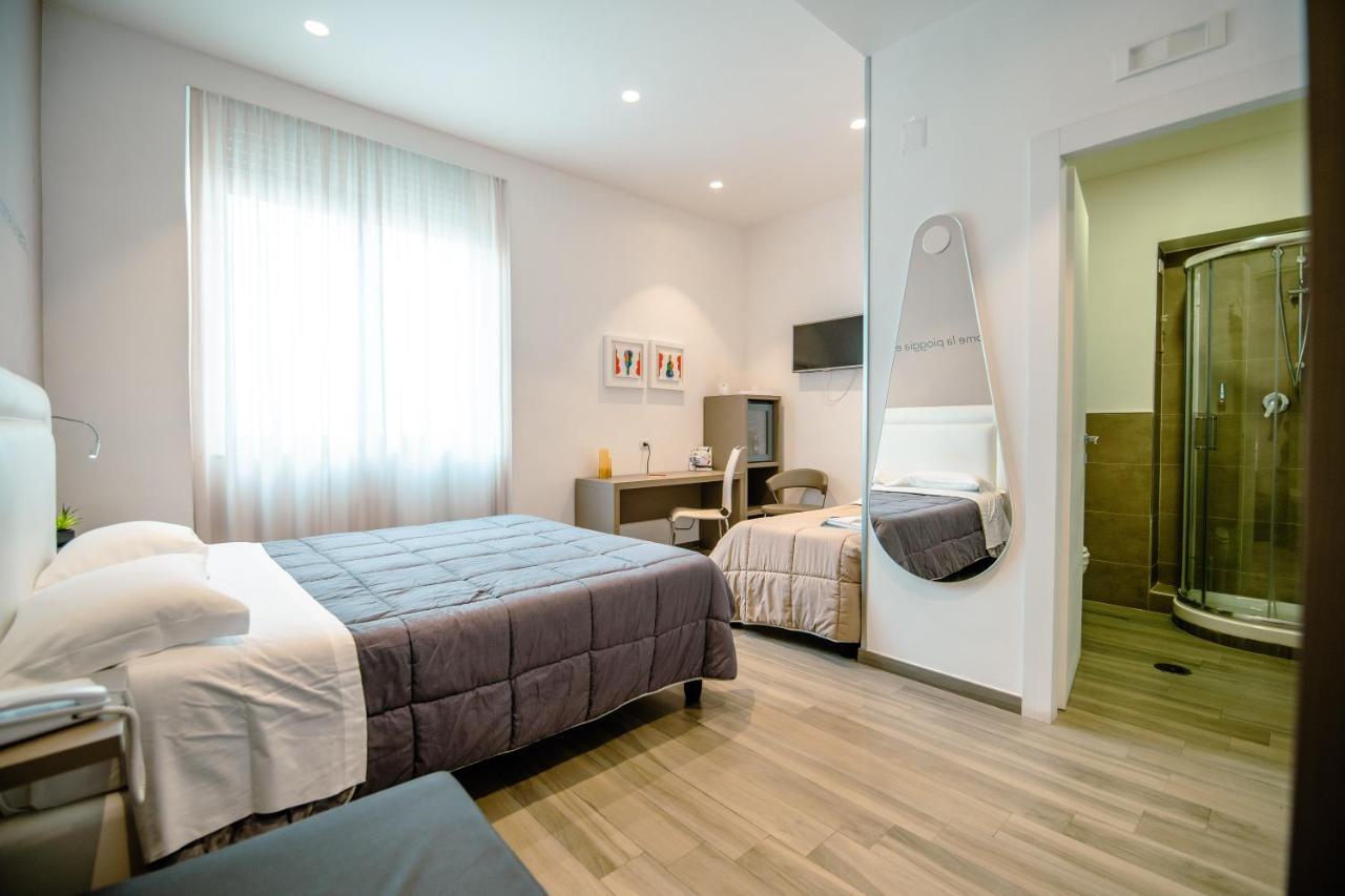Hotel Bruman Salerno Eksteriør bilde